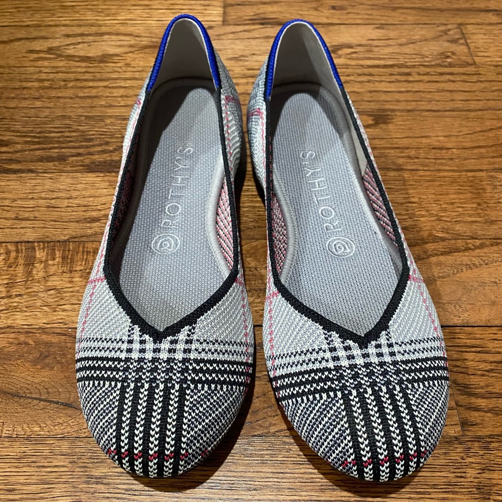 Pair of Rothy’s flats size 8
